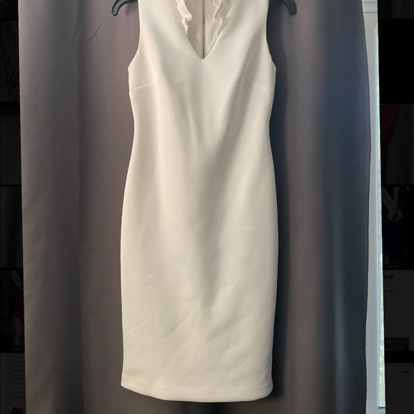 White Calvin Klein - Picture 2 of 4